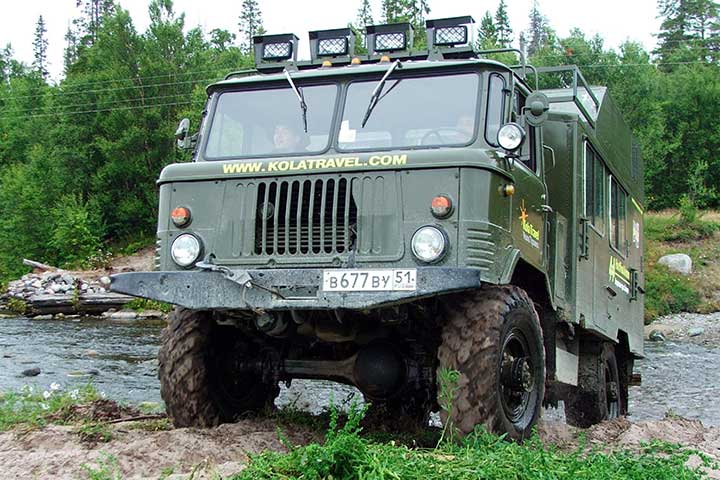 kolatravel 4x4 holidays arctic trophy awd army bus tours polar off-road adventures jeep expeditions northwest russia murmansk region extreme expedition adventure