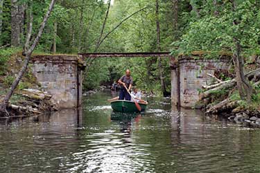 kola travel car holidays tours kola peninsula russian lapland karelia northwest russia norway sweden finland scandinavia cars holiday europe nordic cape region
