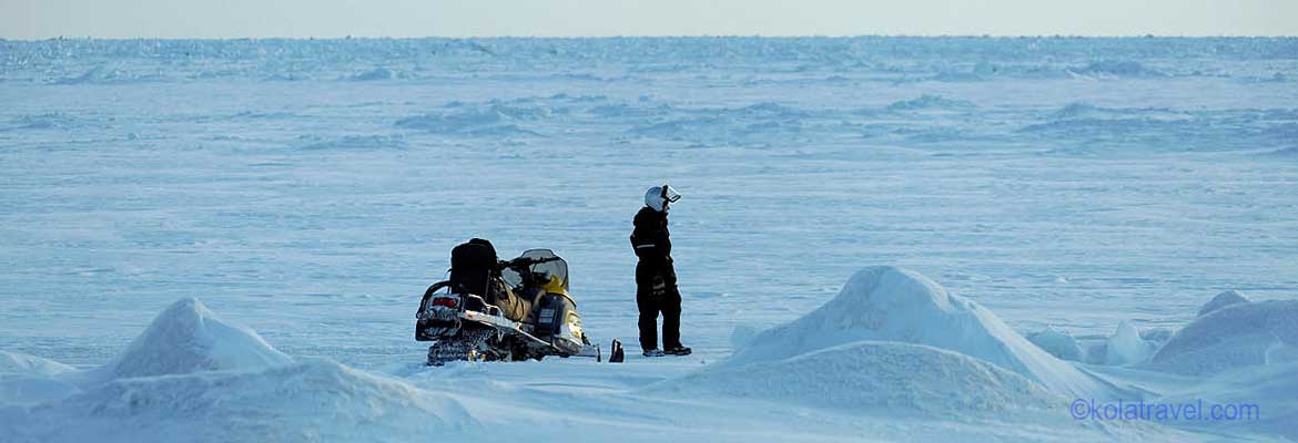 Snowmobiling tours snowmobile safaris Russia Kola Peninsula Russian Lapland Murmansk